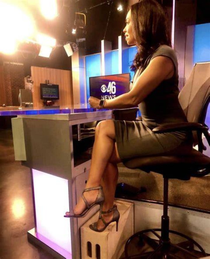 🔁💎 GEMOFTHEWEEK! 💎😱🔥 Tracye Hutchins 👀 HEELS2FLATS! 🥵 Solo