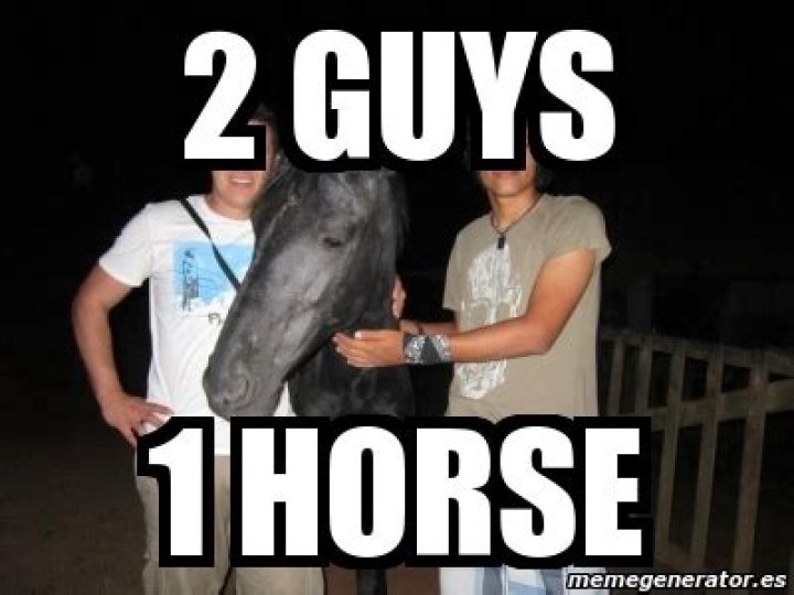 2 guys 1 horse Desmotivaciones
