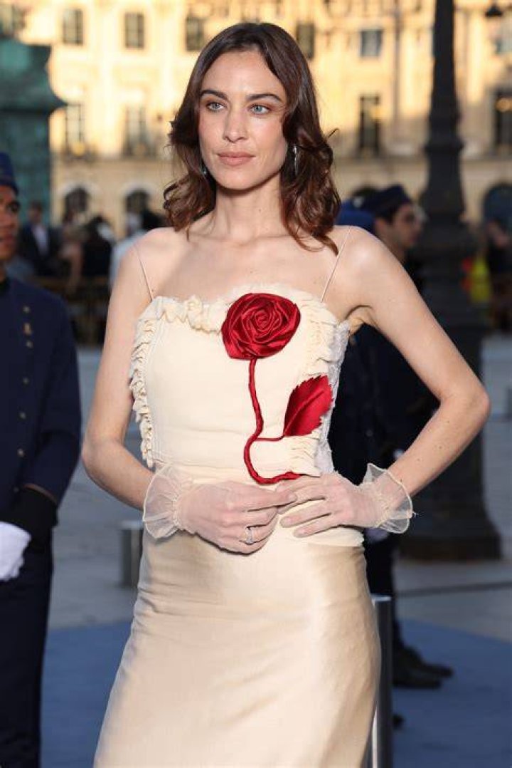 2011.06.23 Alexa Chung with her brother Jamie at the Elton John's White