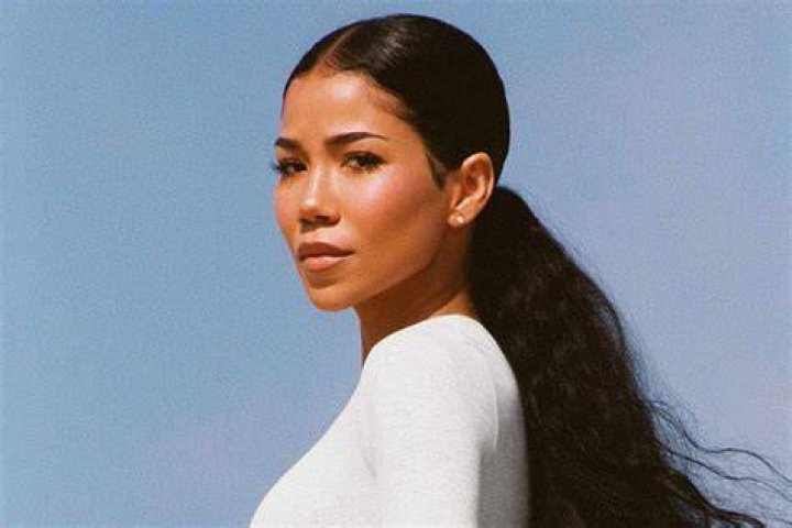 24 Pictures Of Jhene Aiko’s Hot Older Sisters Mila J & Miyoko