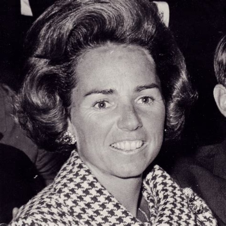 324 best ETHEL SKAKEL & BOBBY KENNEDY FAMILY images on Pinterest