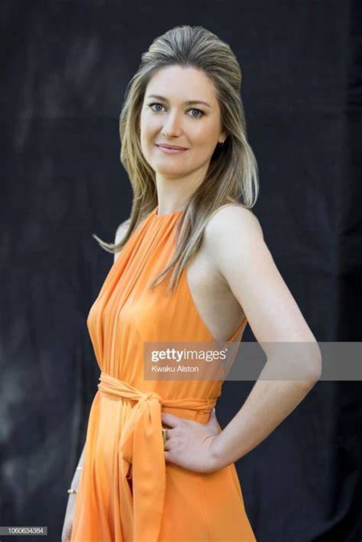 40 Hot And Sexy Zoe Perry Photos 12thBlog