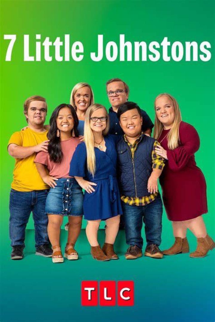 7 Little Johnstons A New Little Person Into The Family
