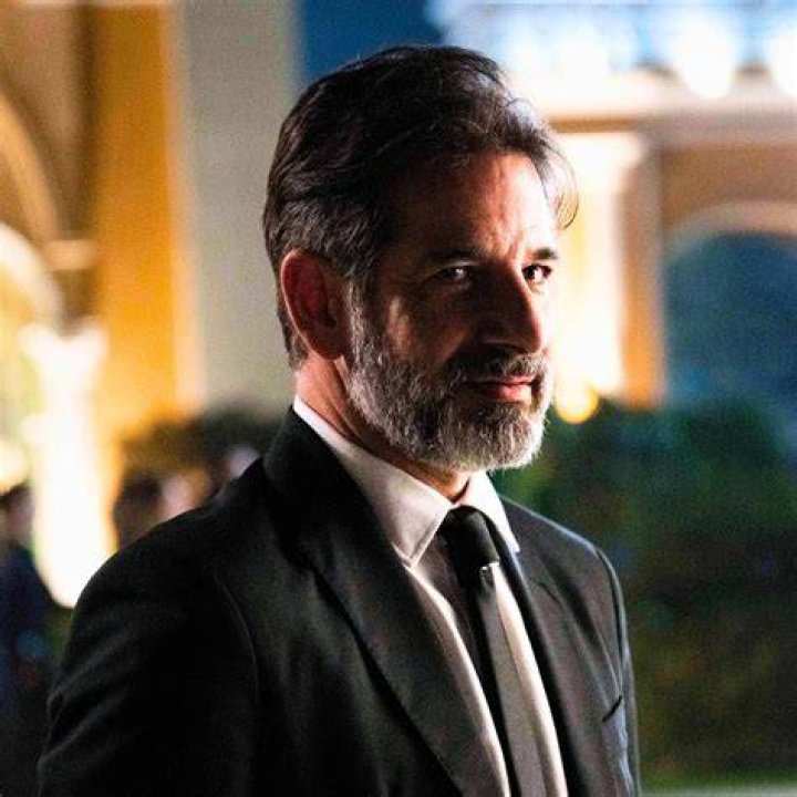 Actor Miguel &Aacute;ngel Garc&iacute;a Wiki, A&ntilde;os, Novia, Altura & Familia Actores