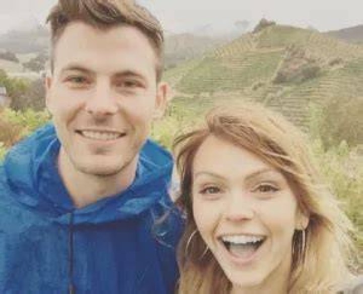 Aimeé Teegarden And Partner Chris Skinner Dating Since 2012