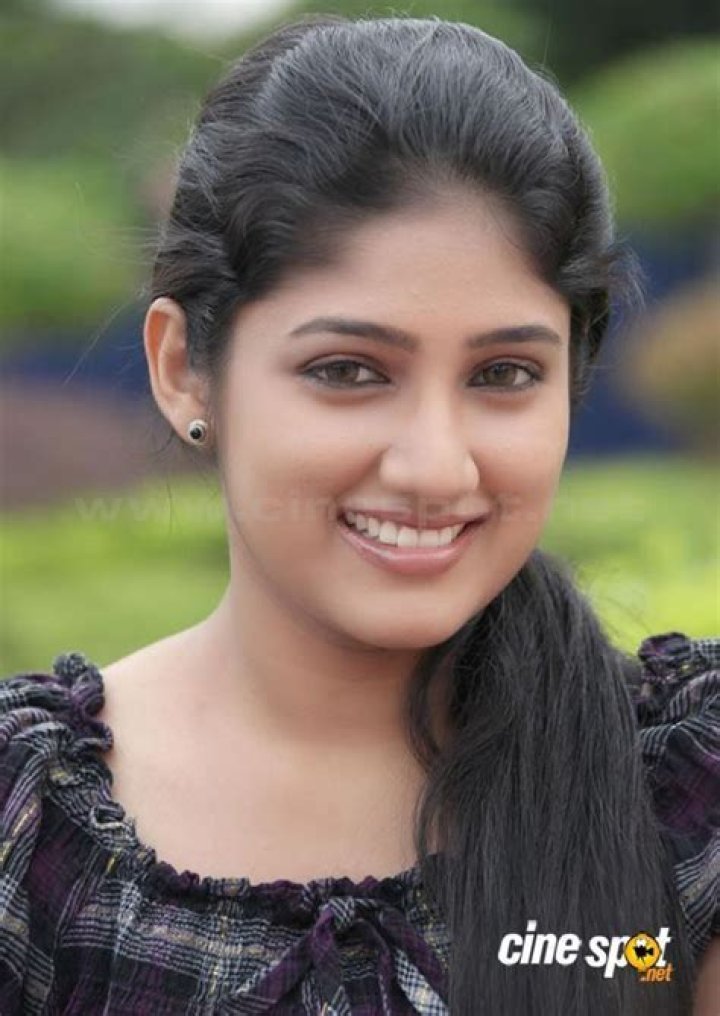 AKHILA SASIDHARAN NEW MALAYALAM FILM ACTRESS LETEST PHOTOS PHOTO PLUS