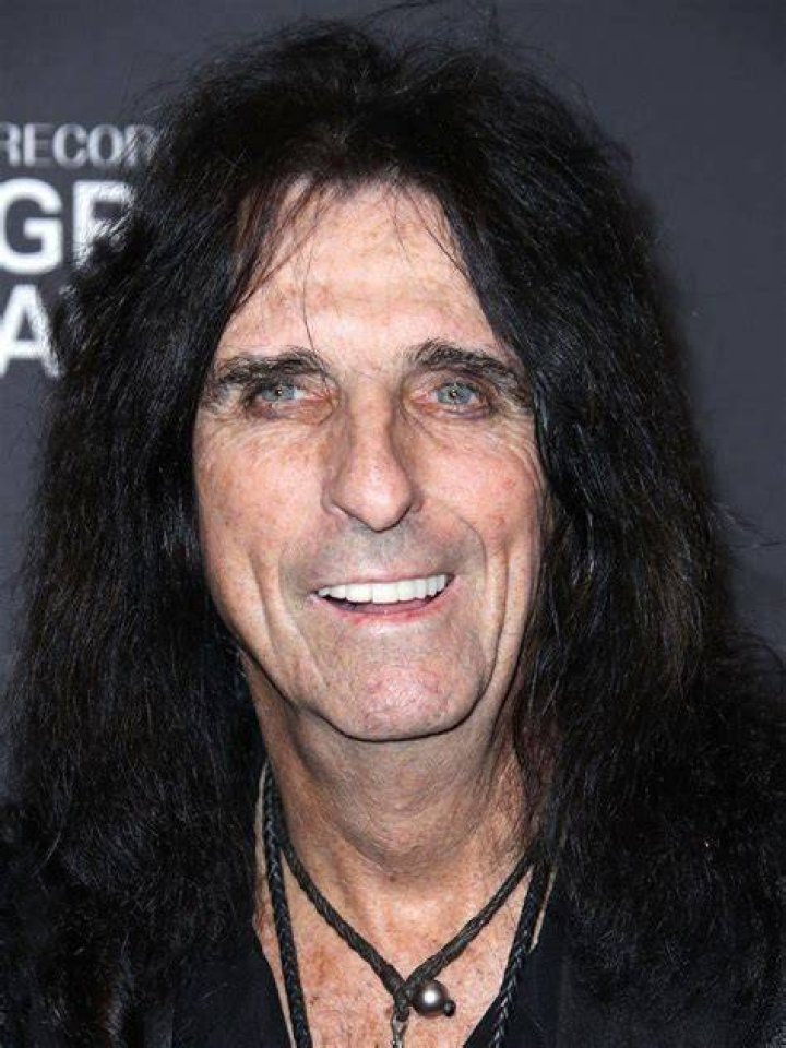 Alice Cooper's Net Worth Revealed