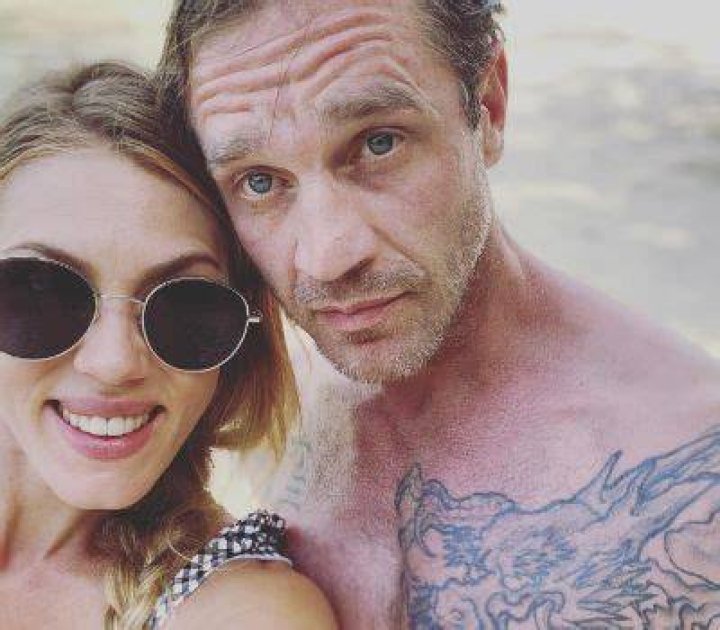 All About Dawni Sahanovitch& Devon Sawa Married Life: Bio & Facts
