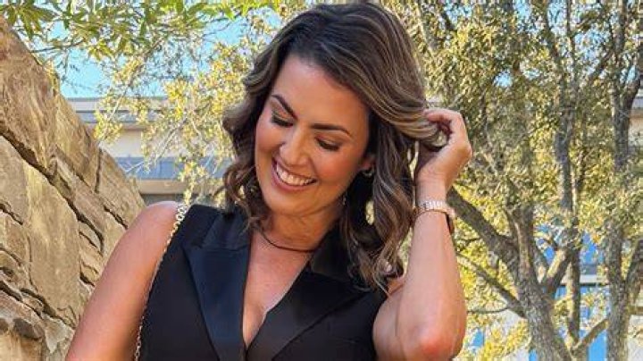 Amanda Balionis on Twitter "Now that it&rsquo;s official&hellip; GoHeels 🐏 😏 3.12.