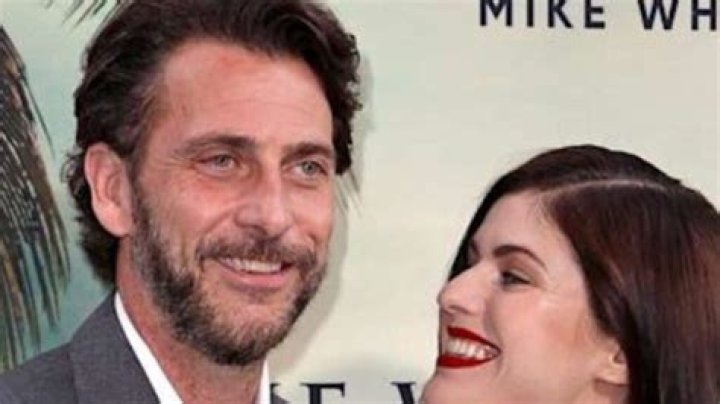 Andrew Form Net Worth, Wife, Height, Age |