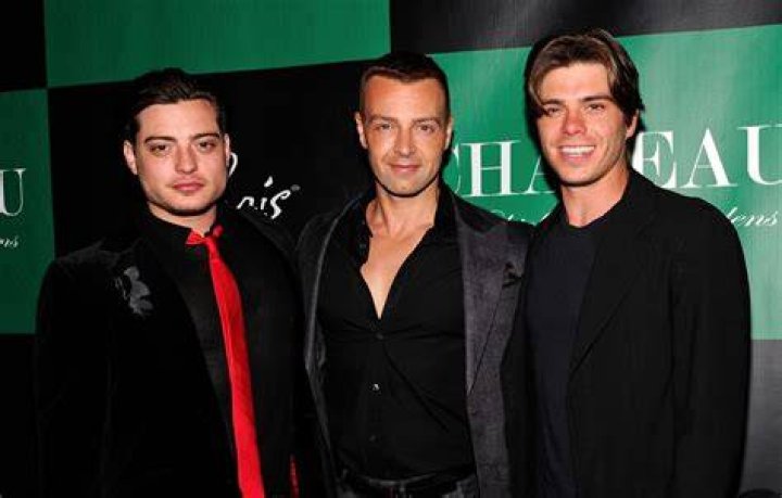 Andrew Lawrence Zimbio
