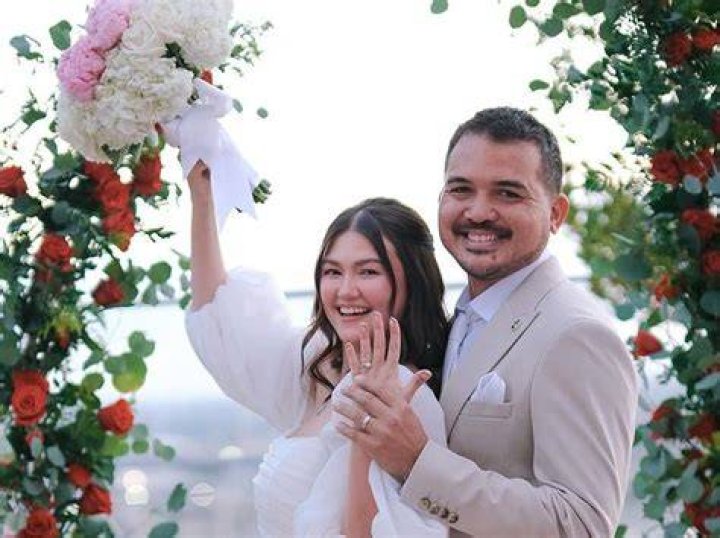 Angelica Panganiban, fianc&eacute; Gregg Homan plan to get married by next year