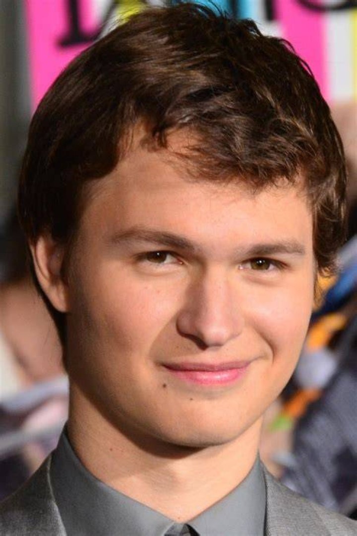 Ansel Elgort Películas, biografía y listas en MUBI