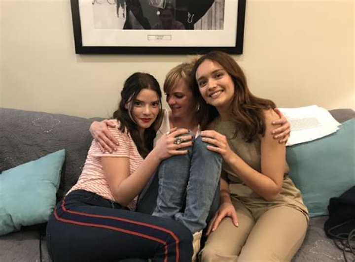 Anya TaylorJoy & Olivia Cooke Hit the Red Carpet at 'Thoroughbreds