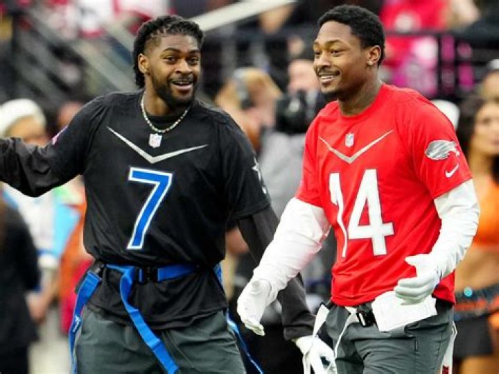 Are Trevon Diggs And Stefon Diggs Related? Family And Ethnicity