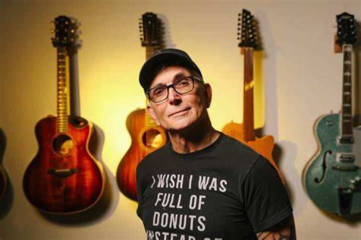 Art Alexakis