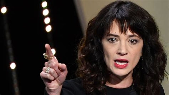 Asia Argento Denies Sex With Jimmy Says Anthony Bourdain Paid