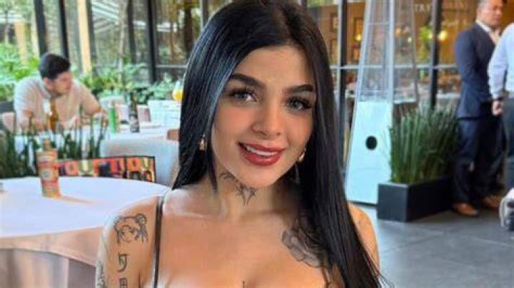 As&iacute; luc&iacute;a Karely Ruiz antes de sus cirug&iacute;as est&eacute;ticas Barrio