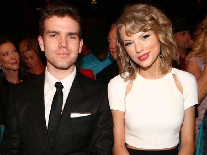 Austin Swift Net Worth, Biography, Age, Height and Girlfriend