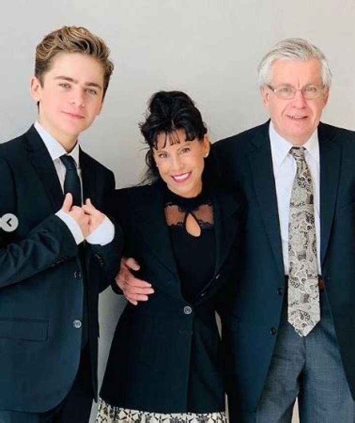 Ayden Mekus Mom, Girlfriend, Parents, Age, Education, Net worth, Films