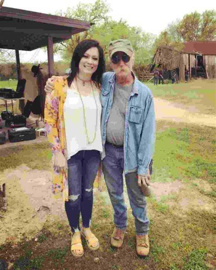 Barnwood Builders Johnny Jett Wife Meet Donna Jett! Age, Job