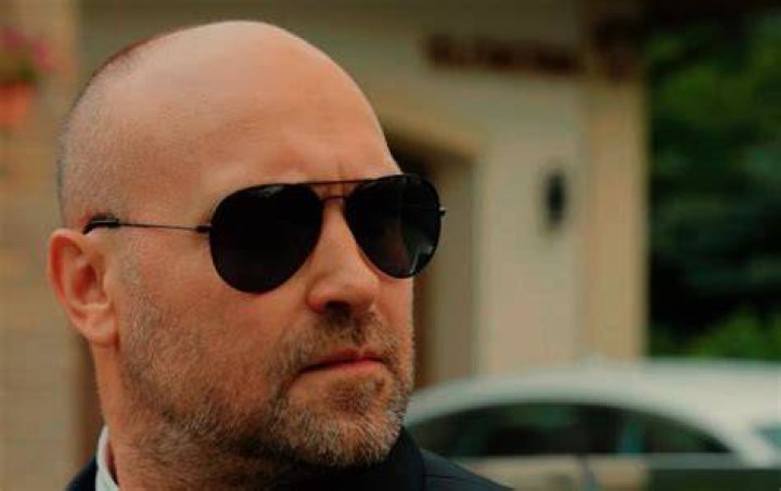 „Tak różne!” Bracia najprzystojniejszego superbohatera HollywoodHenry