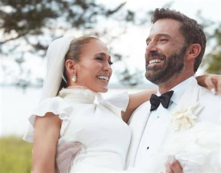 Ben Affleck and Jennifer Lopez Listing Their Lavish Home Suggests That