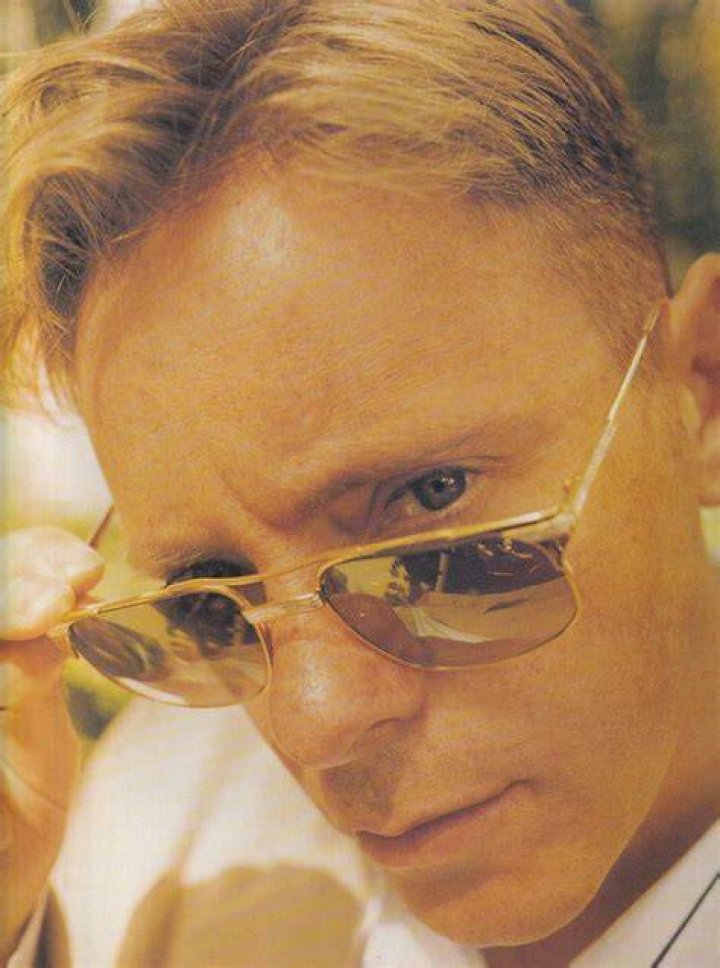 Bernard Sumner Vintage magazine, Music is life, True beauty