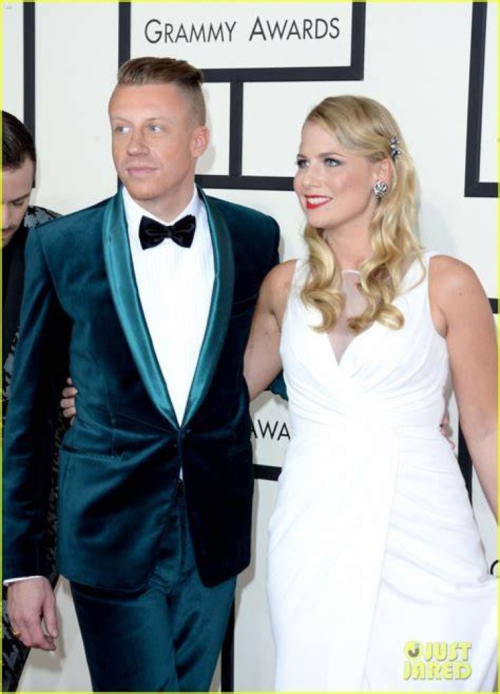 BlogPaper | Macklemore - Songs, Wife & Albums