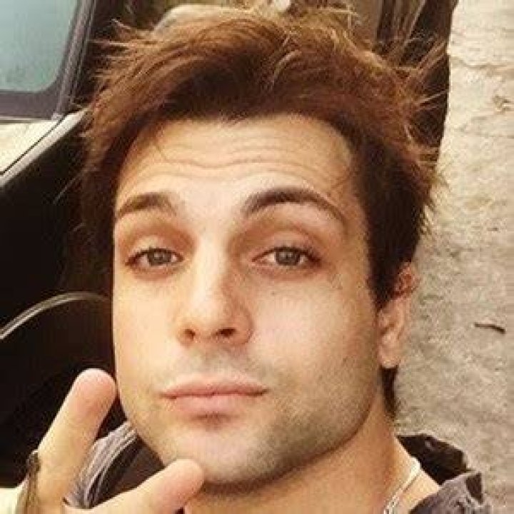 BlogPaper | Nicola Porcella - Age, Family, Bio