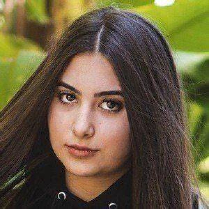 BlogPaper | Nicolette Gray - Age, Family, Bio