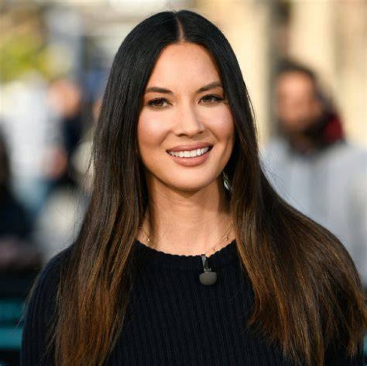 BlogPaper | Olivia Munn - Movies, Boyfriend & Instagram