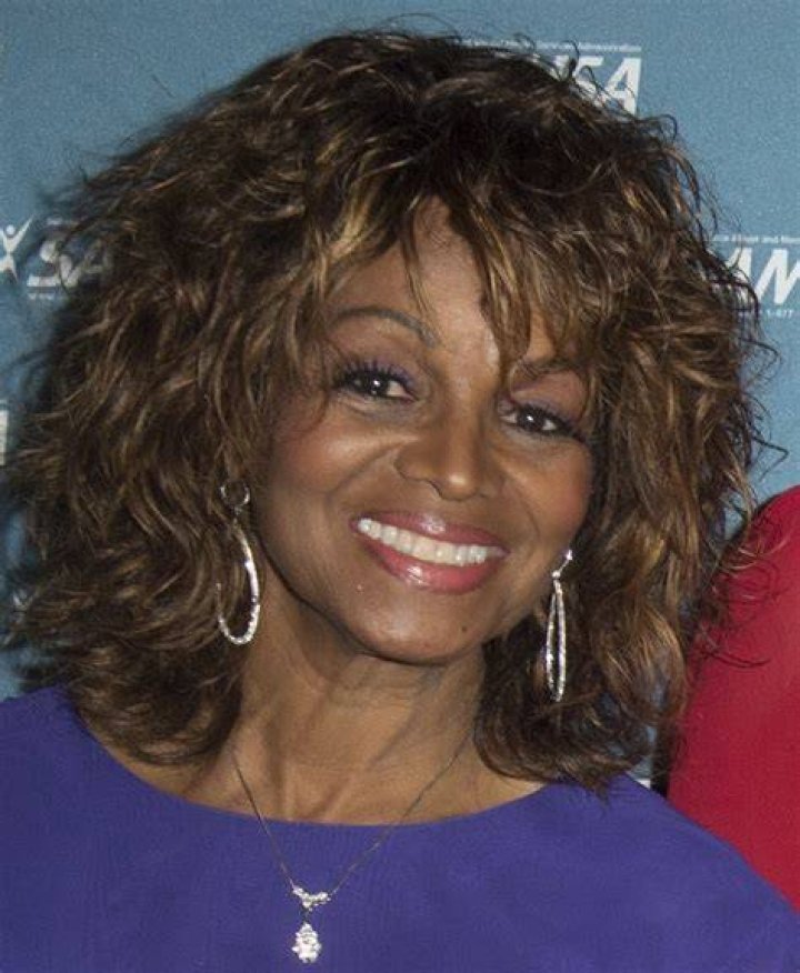 BlogPaper | Rebbie Jackson - Age, Family, Bio
