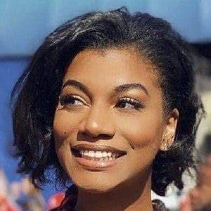 BlogPaper | Taylor Rooks - Age, Family, Bio