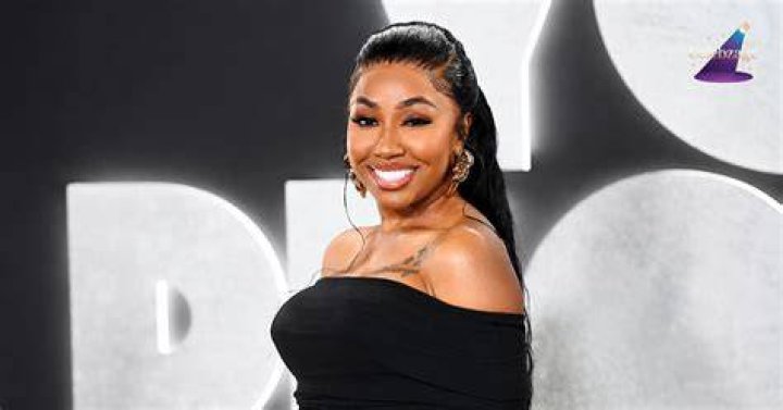 BlogPaper | Yung Poppy - Bio, Age, Net Worth, Height, Married, Nationality, Career