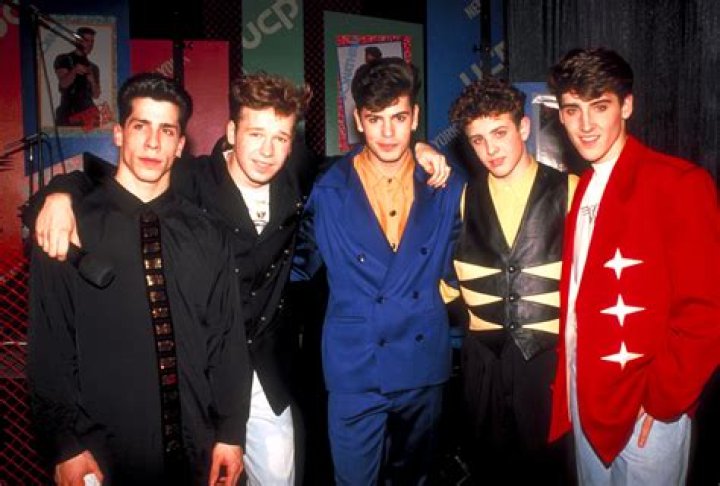 Boston pols tweet about NKOTB vs. New Edition — then Donnie Wahlberg