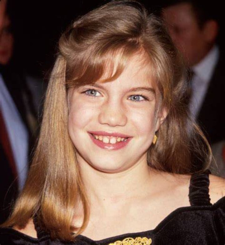 BoyRoyRose ANNA CHLUMSKY