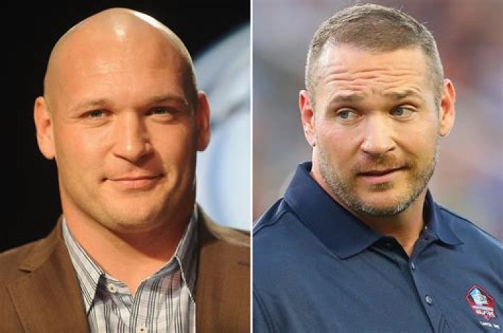 Brian Urlacher Hair How Did He Get It Back After Retirement? Fanbuzz