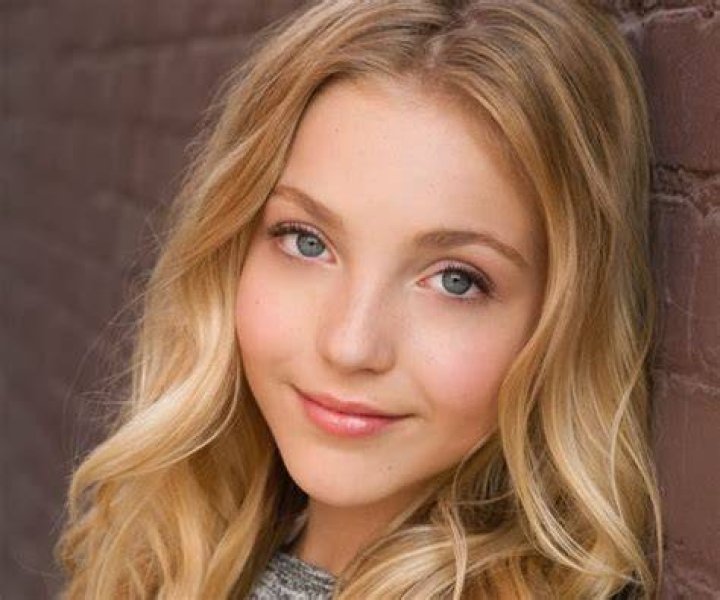 Brynn Rumfallo Biography Facts, Childhood, Family Life & Achievements