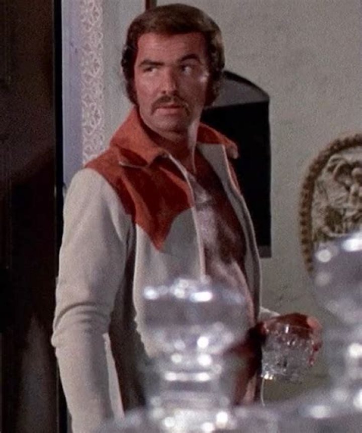 Burt Reynolds (1974) The longest Yard Burt reynolds, Groovy history, Burt