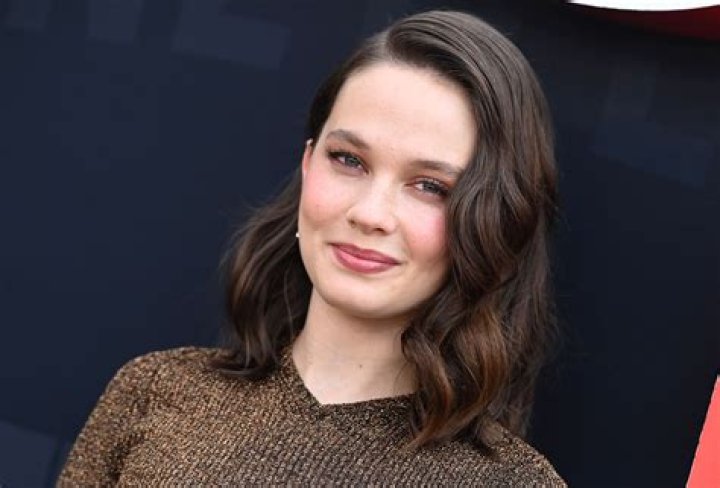 Cailee Spaeny Transforms Into Priscilla Presley In New Biopic What To