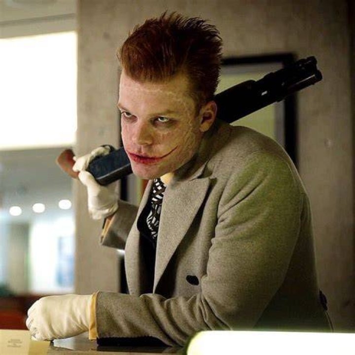 Cameron Monaghan As Joker In Gotham Tv Show Wallpaper,HD Tv Shows