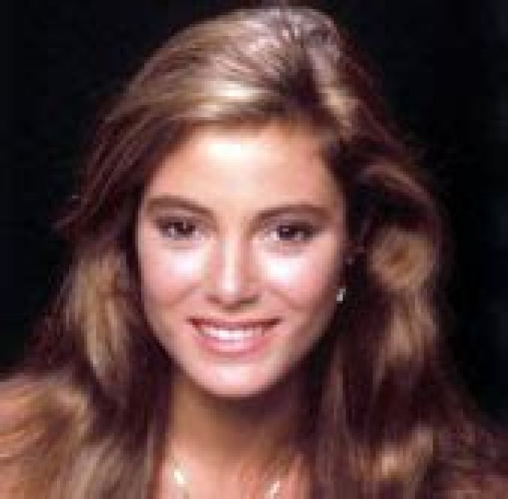 Carrie Mitchum Celebrities lists.