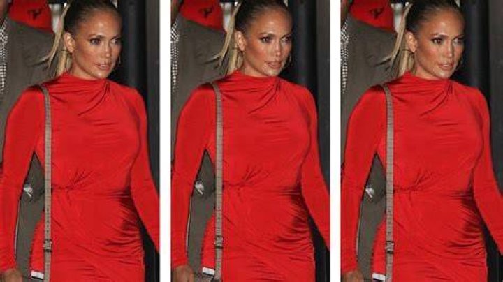 Caution Jennifer Lopez&rsquo;s fiery red dress is not for the fainthearted