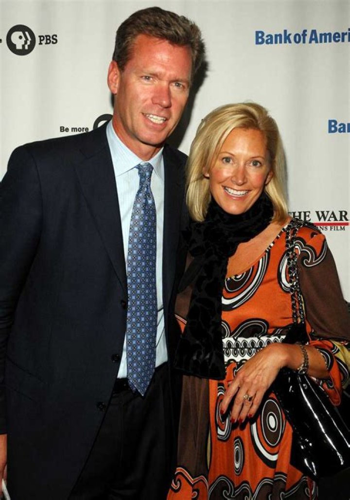 Chris Hansen Wife: Is He Still Married To Mary Joan Hansen? Divorce Update