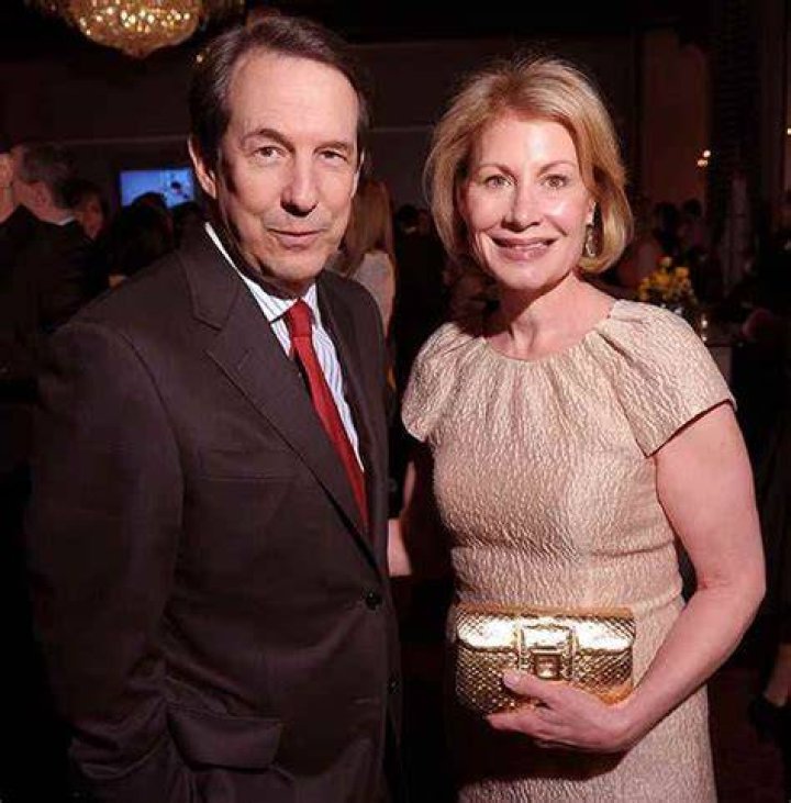 Chris Wallace Wife Lorraine Martin Smothers and Kids.