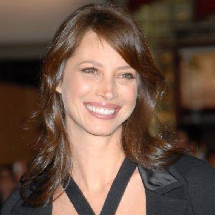 Christy Turlington- Wiki, Age, Height, Net Worth, Husband, Ethnicity