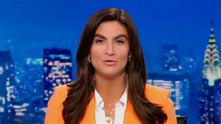 Cnn White House Correspondent Kaitlan Collins / Earlier this year, ms