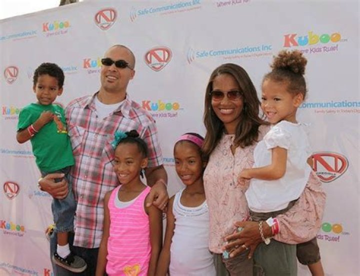 Coby Bell Wife - Who is Aviss Bell?