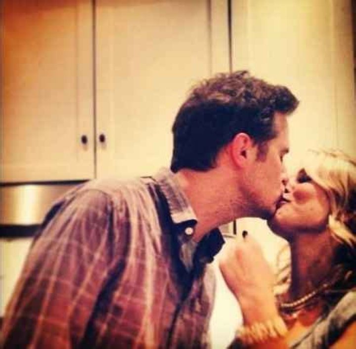 Comedian Tory Shulman is living a very blissful life with her husband.